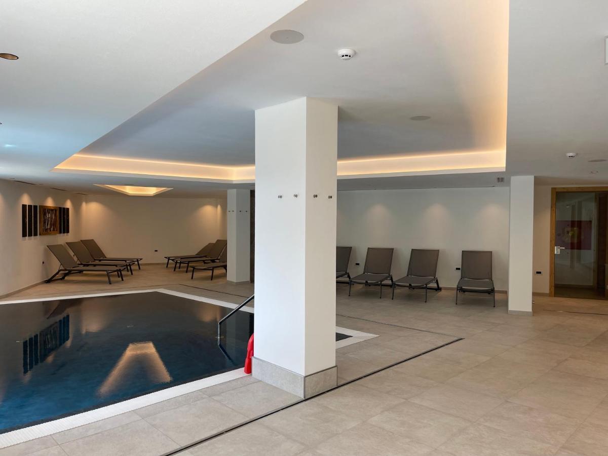 Hotel Miravalle Soraga Luaran gambar