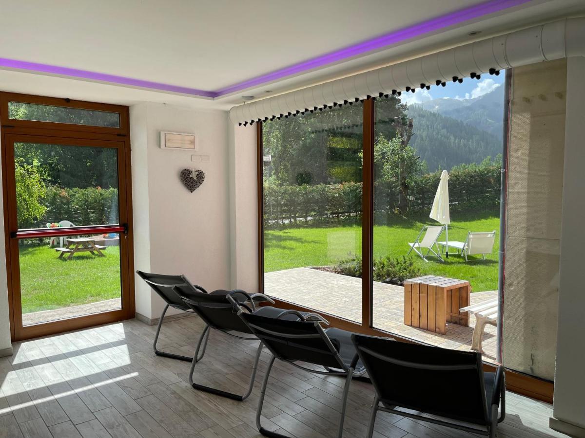 Hotel Miravalle Soraga Luaran gambar