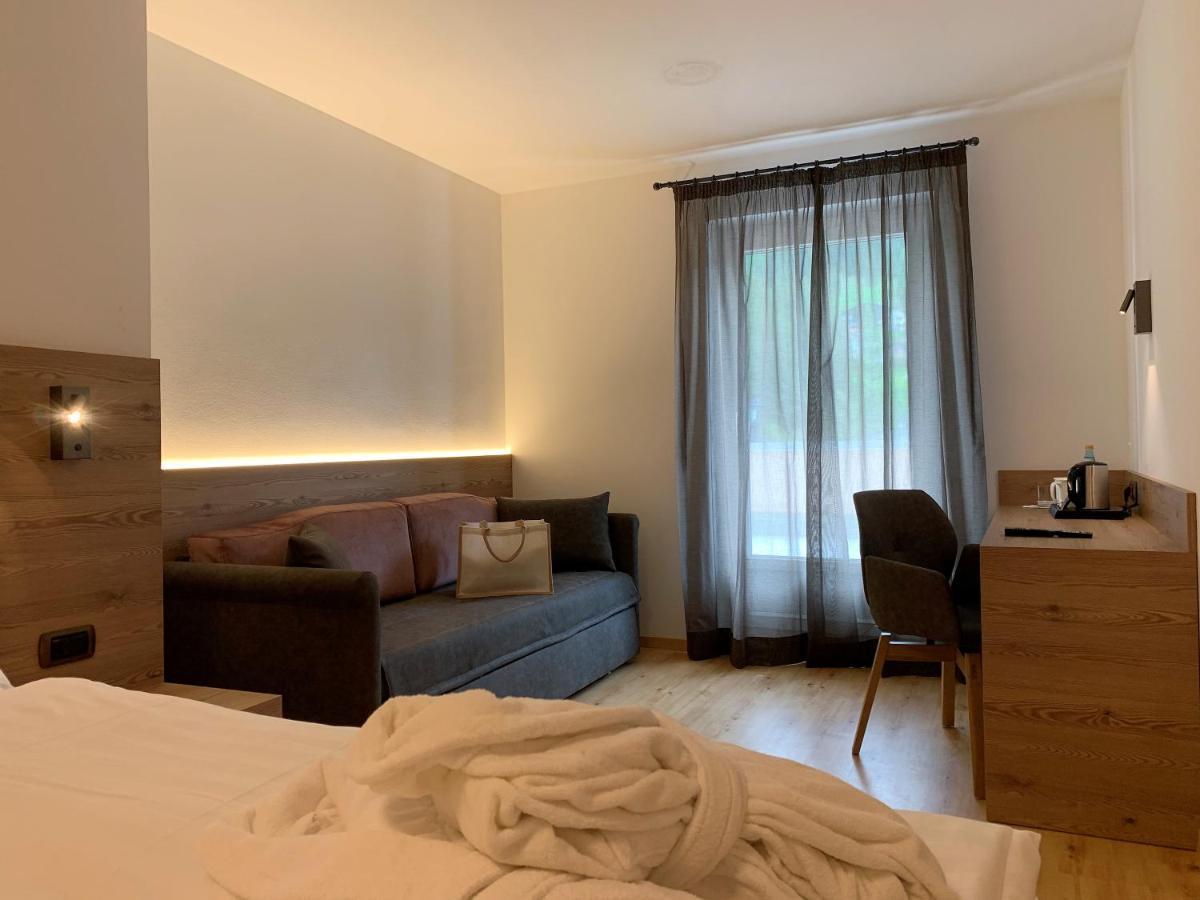 Hotel Miravalle Soraga Luaran gambar