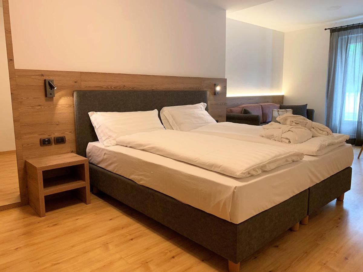 Hotel Miravalle Soraga Luaran gambar